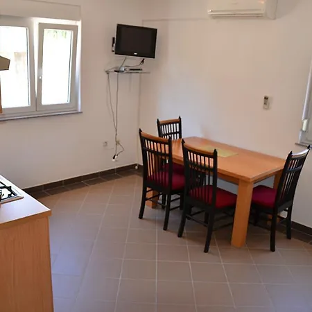 Gucanin Apartment