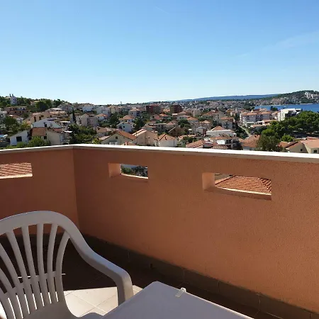 Gucanin Apartment Trogir
