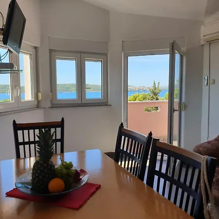Apartment Gucanin