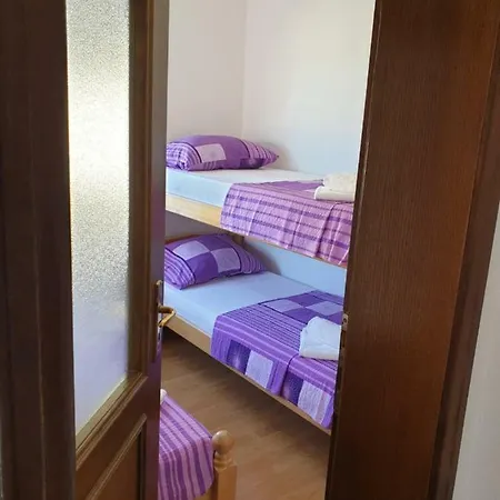 Apartment Gucanin *