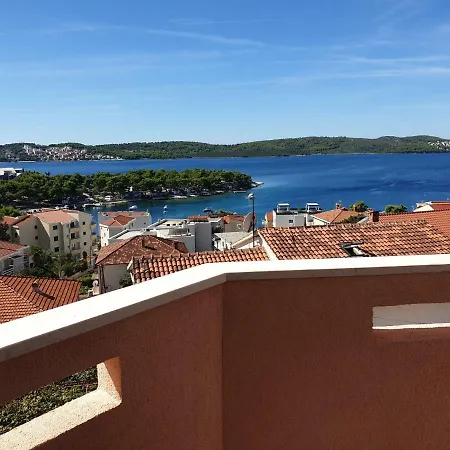 Gucanin Apartment Trogir